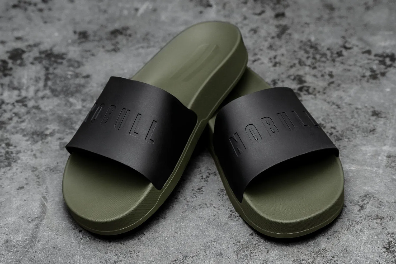 BLACK IVY SLIDE (WOMEN'S)