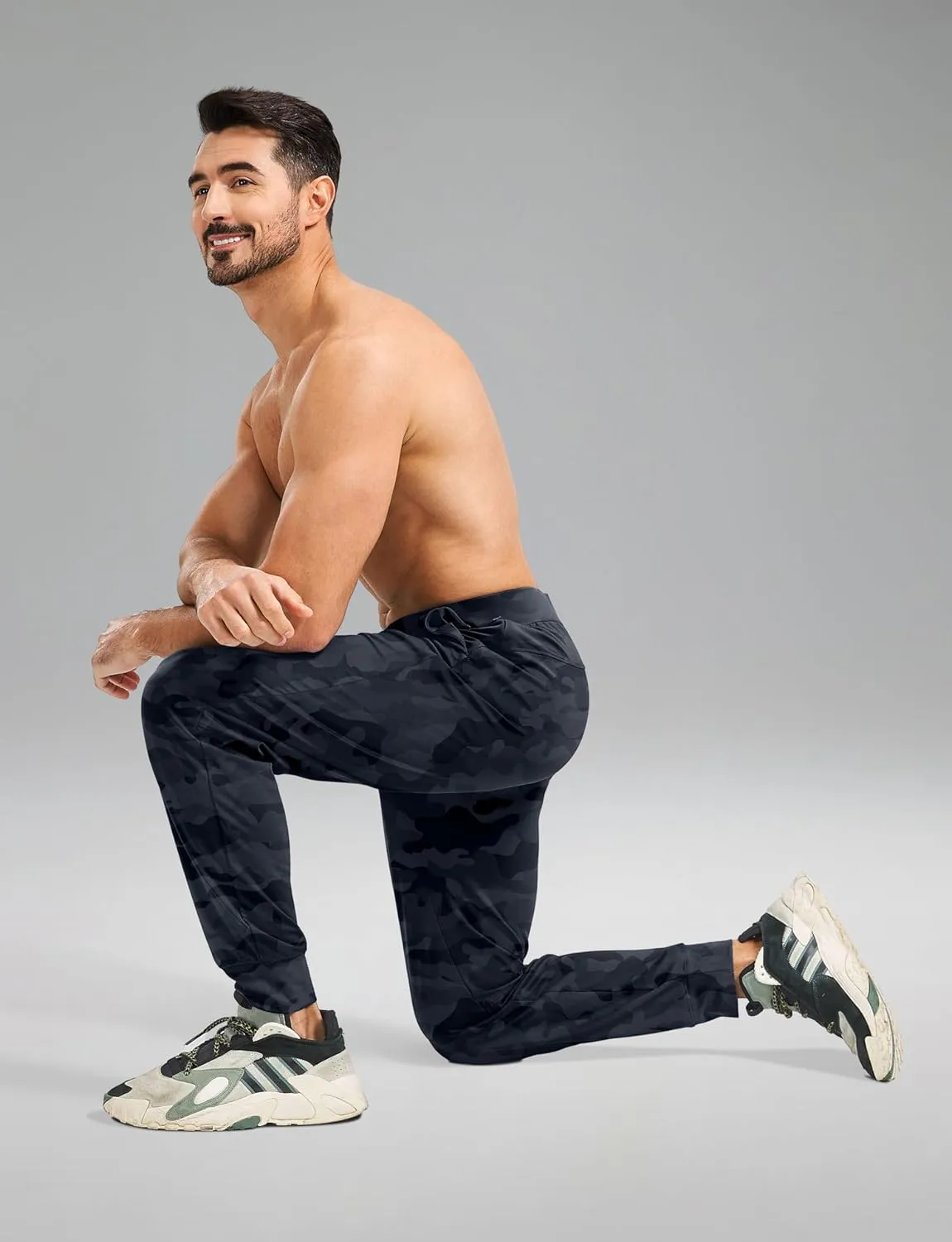 Blouty Men's Joggers Pants with Zipper Pockets Stretch Workout Athletic Sweatpants Gym Golf Joggers for Men Casual Running