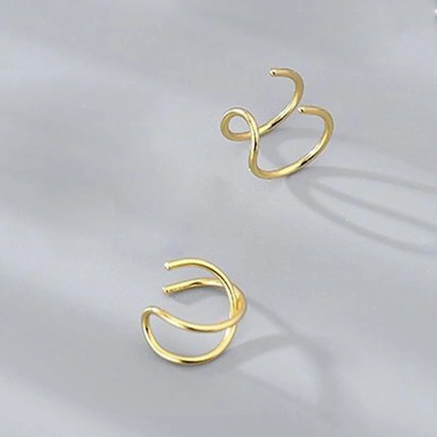 Ear Cuffs Non Piercing Dainty Gold Ear Cuff Earrings for Women Trendy Stuff Gold Earrings Non Pierced Clip on Cartilage Earring Set Stacks Jewelry Gifts