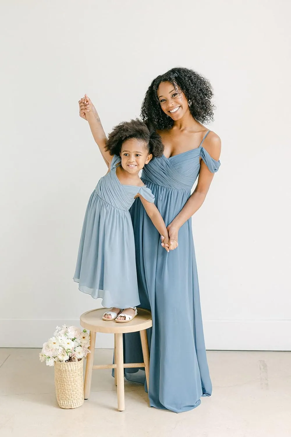 Flower Girl Dress 2025 Long Off Shoulder A Line Chiffon Bridesmaid Dresses for Wedding X09