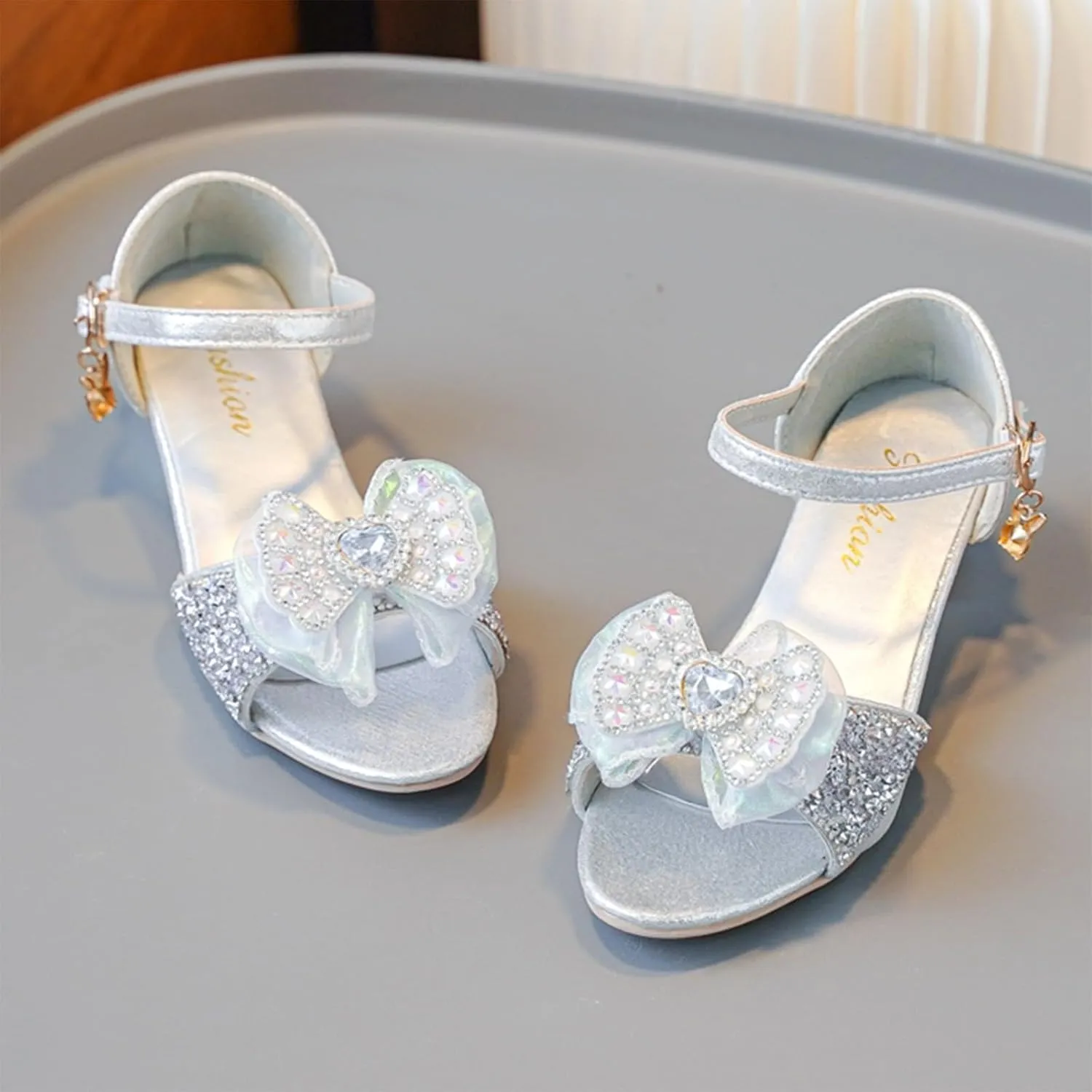 Low Heels Open Toe Princess Sandal Girls Sandals Rhinestone Bow Shoes Children's High Heels Non Slip Little Girl Shoes