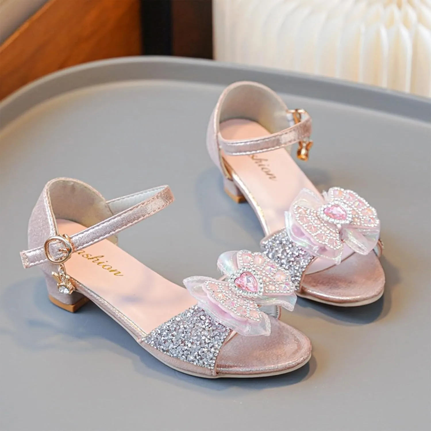 Low Heels Open Toe Princess Sandal Girls Sandals Rhinestone Bow Shoes Children's High Heels Non Slip Little Girl Shoes