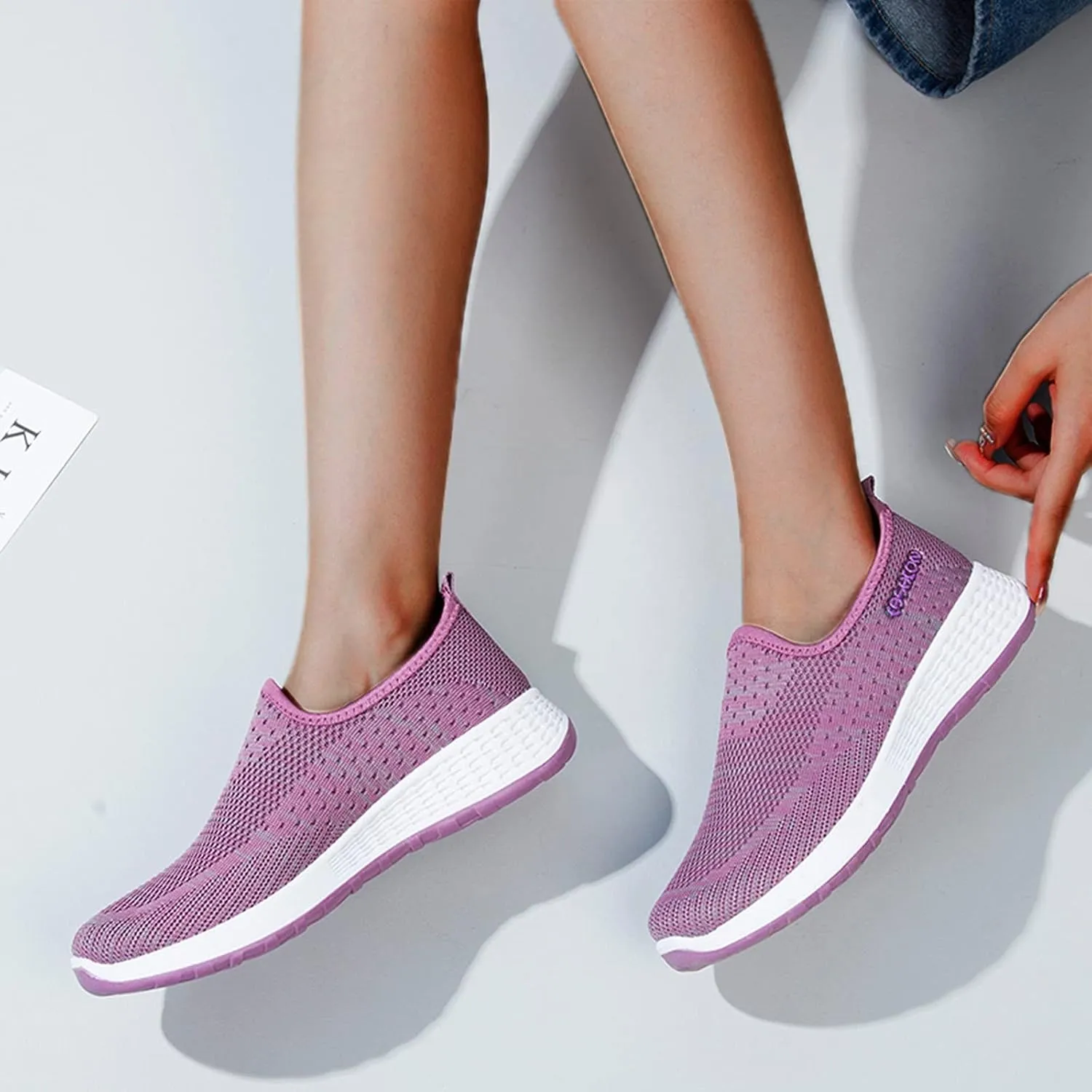 Women Comfortable Slip On Shoes Lightweight Walking Sneakers Canvas Casual Flats Non Slip Elastic Loafers